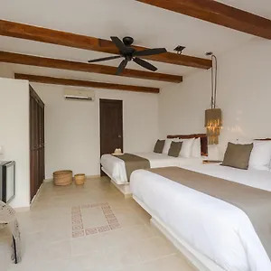 Banana Boutique & - 5th Av 3*, Playa del Carmen Mexiko